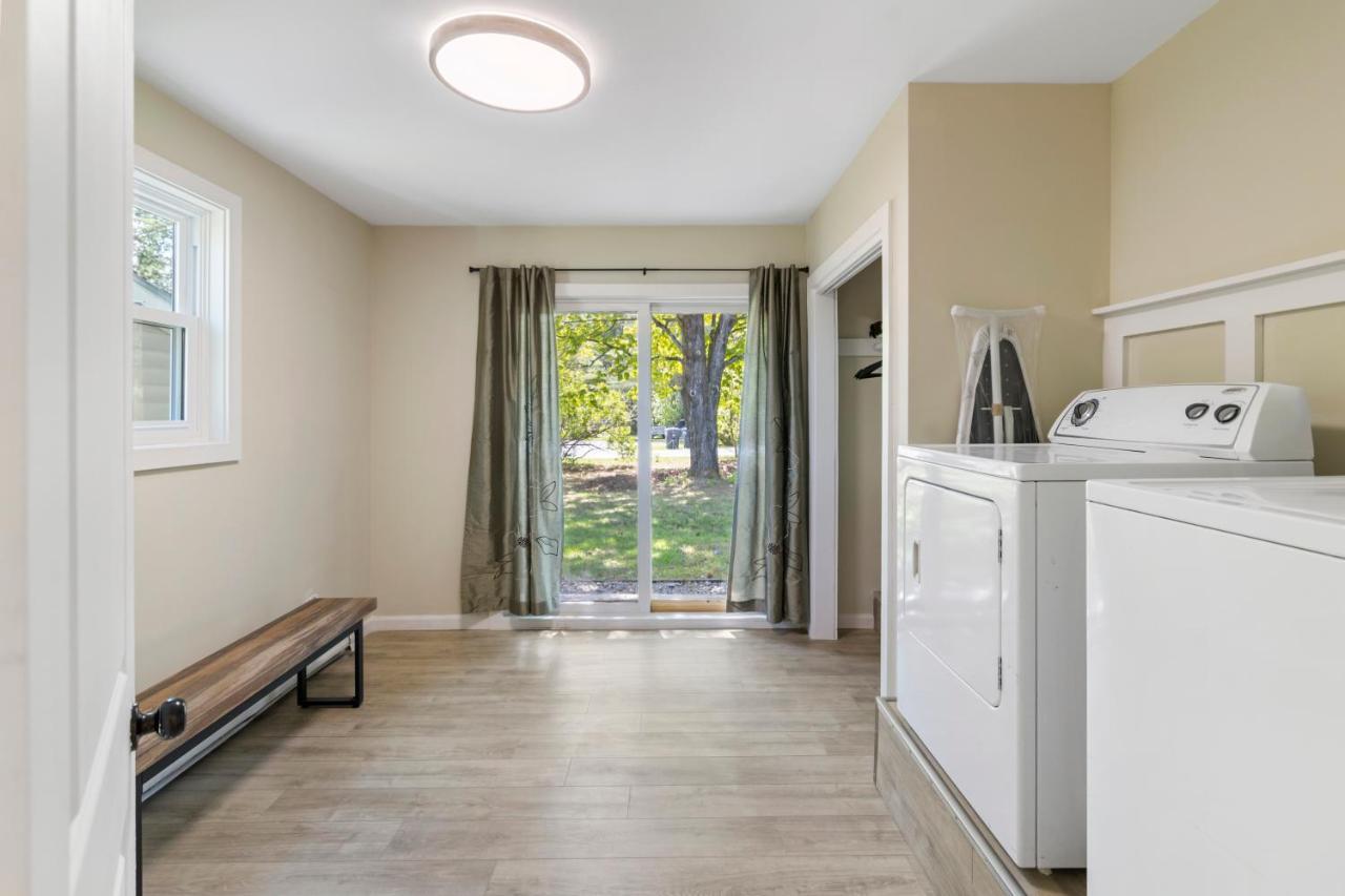 Fantastic Retreat 5Min From Village With Media Room, Ac And Sauna! Stowe Esterno foto