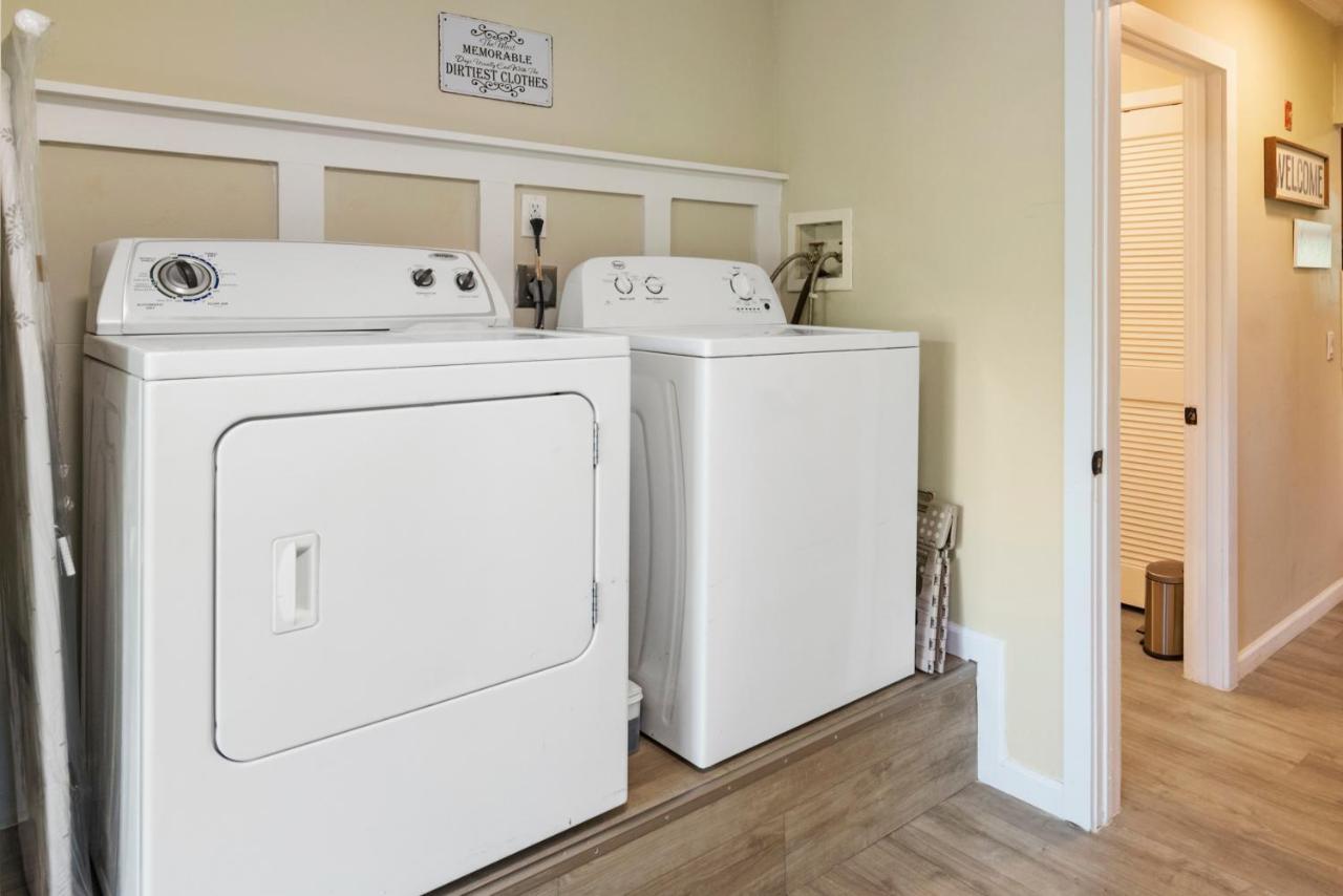 Fantastic Retreat 5Min From Village With Media Room, Ac And Sauna! Stowe Esterno foto