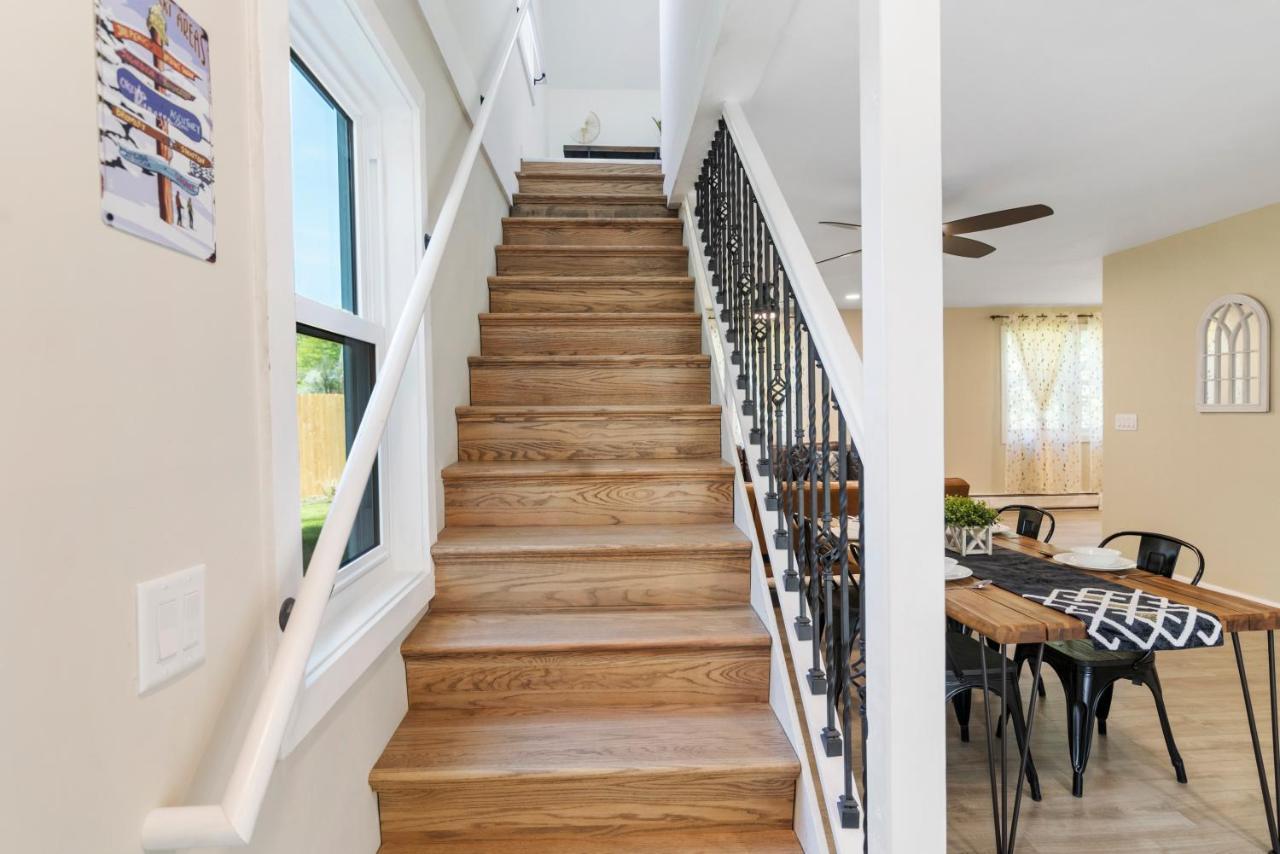 Fantastic Retreat 5Min From Village With Media Room, Ac And Sauna! Stowe Esterno foto